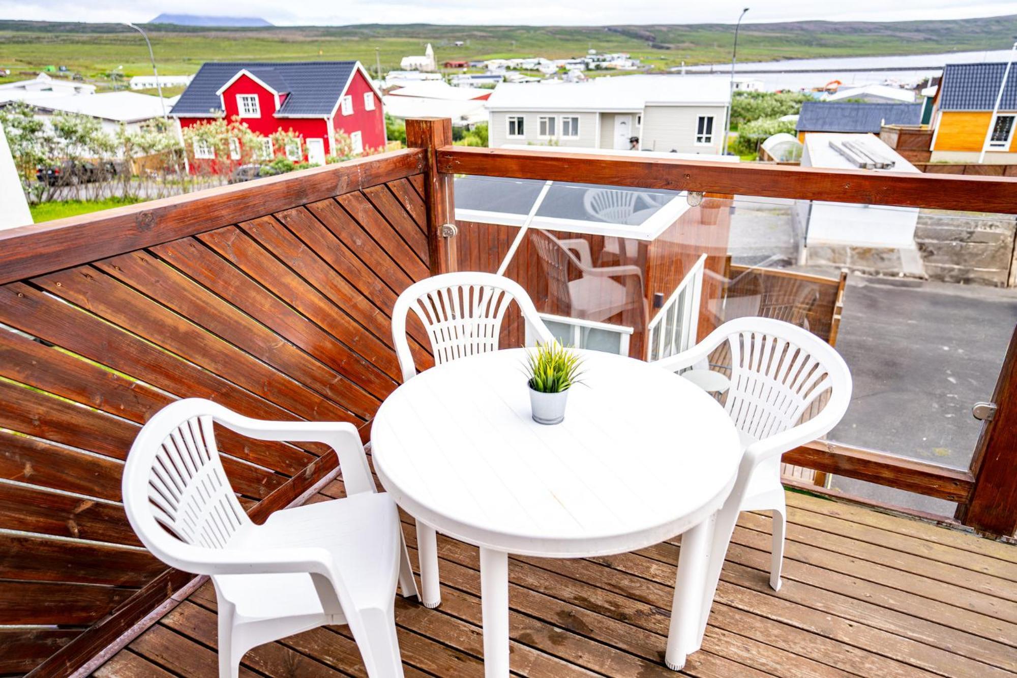 Guesthouse Lyngholt Þórshöfn Eksteriør billede
