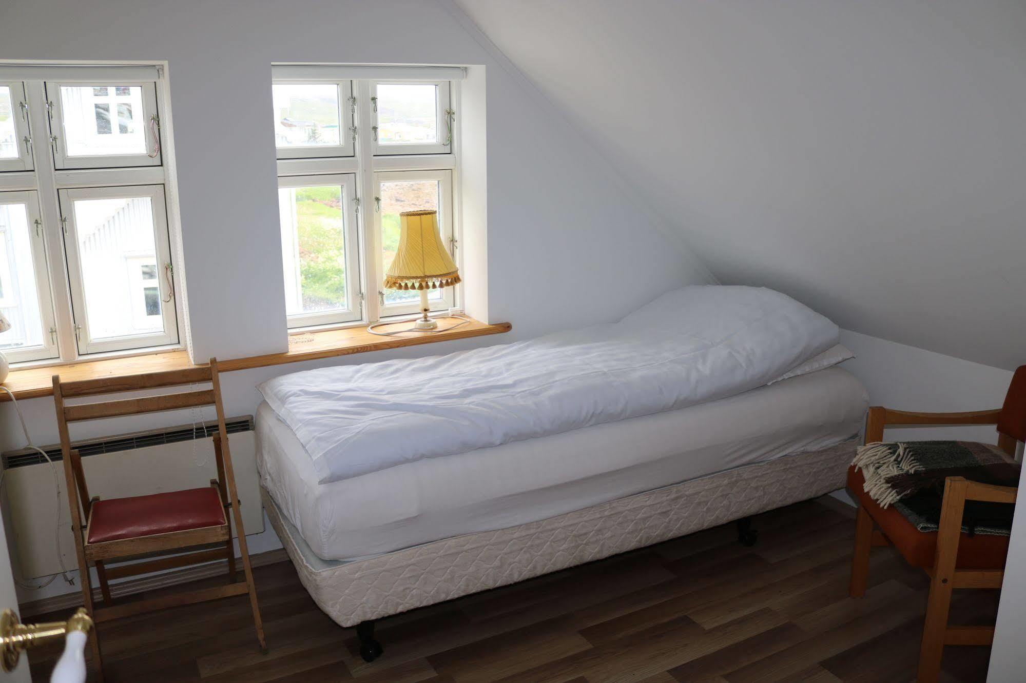Guesthouse Lyngholt Þórshöfn Eksteriør billede